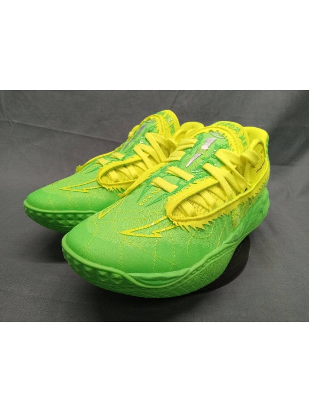Puma LaMelo Ball MB.05 'Flourish' Sneaker Green Yellow Boys Size 4.5 NEW IN BOX! - Picture 4 of 12